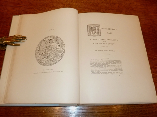 Hertfordshire Maps: A Descriptive Catalogue.