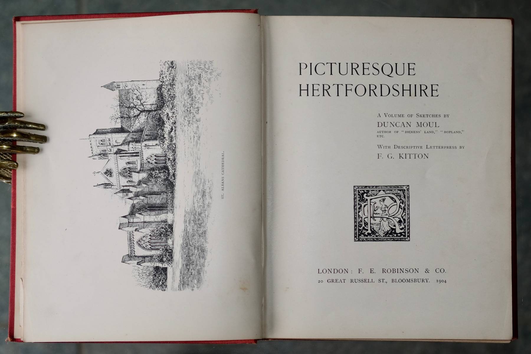 Picturesque Hertfordshire by F G Kitton