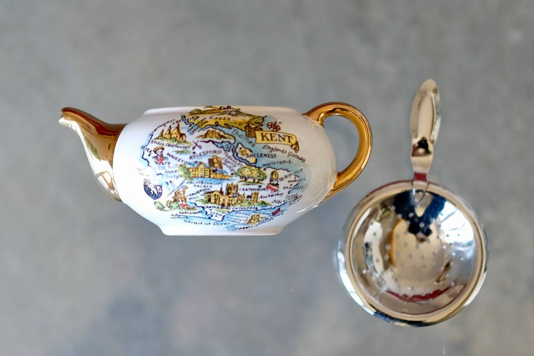 Kent Teapot and Strainer